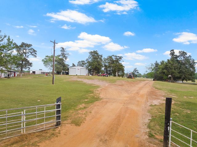 1018 County Road 4287, Winnsboro, TX 75494