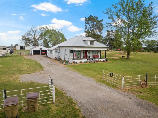 1018 County Road 4287, Winnsboro, TX 75494