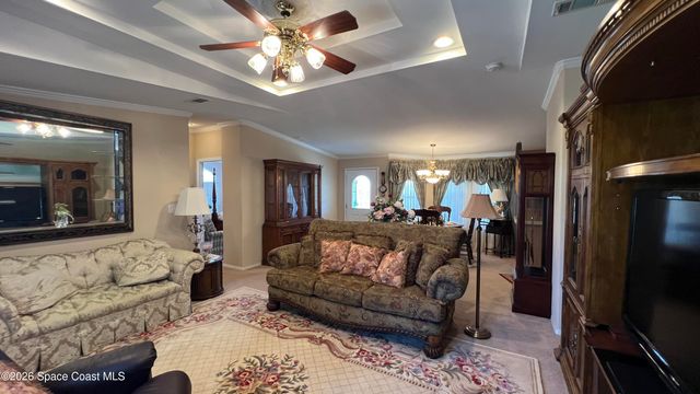621 Puffin Drive, Barefoot Bay, FL 32976
