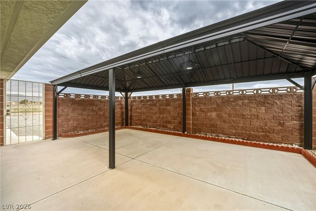 3221 Cactus Street, Pahrump, NV 89048