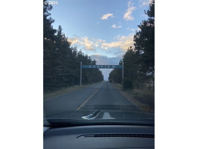 1204 37TH Pl, Seaview, WA 98644