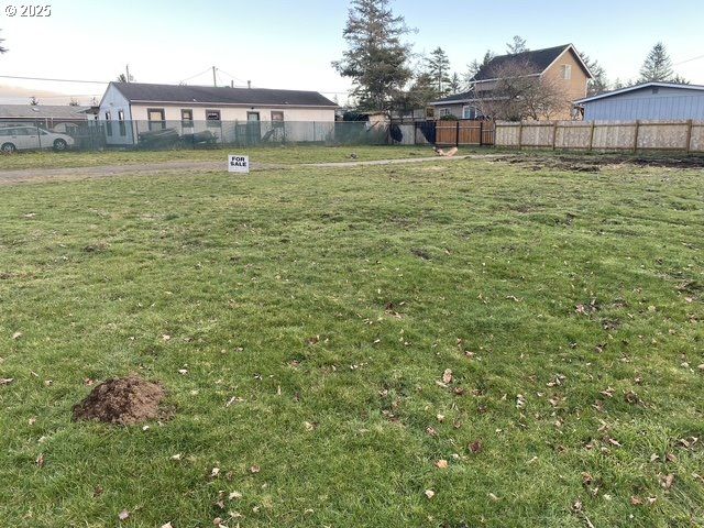 1204 37TH Pl, Seaview, WA 98644