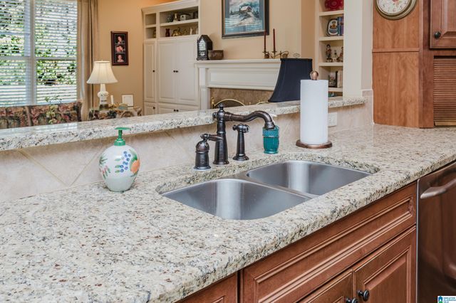 5148 CROSSINGS PARKWAY, Hoover, AL 35242