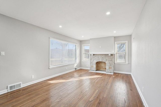 3880 N 58th BOULEVARD, Milwaukee, WI 53216