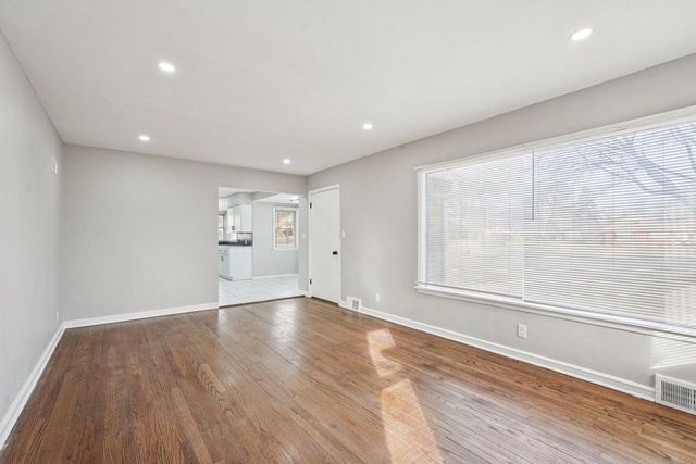 3880 N 58th BOULEVARD, Milwaukee, WI 53216