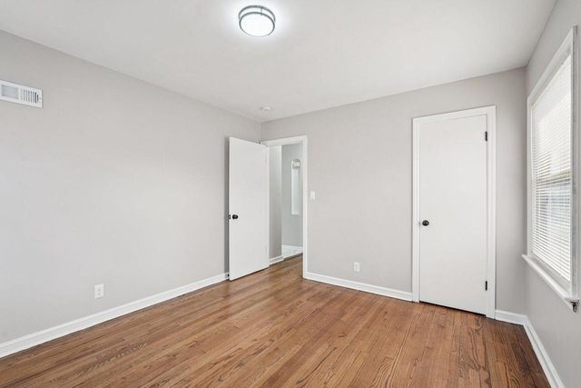 3880 N 58th BOULEVARD, Milwaukee, WI 53216