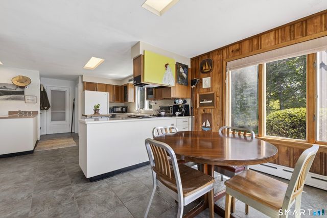 27 Wilbur Road, Stonington, CT 06378