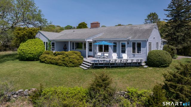 27 Wilbur Road, Stonington, CT 06378