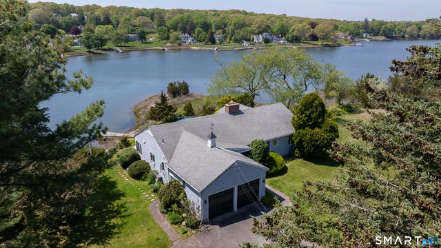 27 Wilbur Road, Stonington, CT 06378