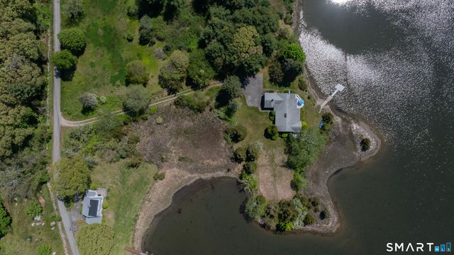 27 Wilbur Road, Stonington, CT 06378