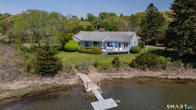 27 Wilbur Road, Stonington, CT 06378