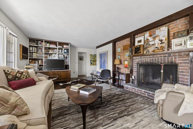 27 Wilbur Road, Stonington, CT 06378