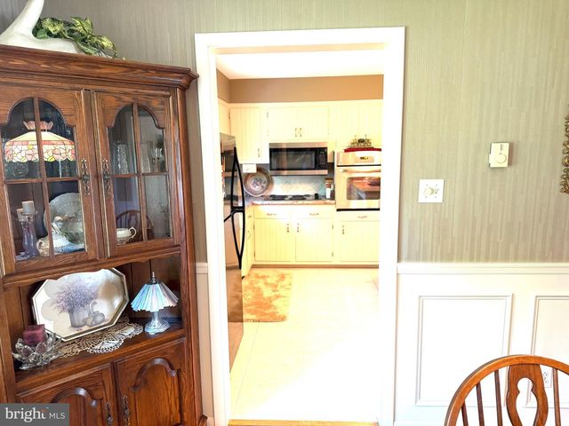 31 S WEST AVENUE, Shiremanstown, PA 17011