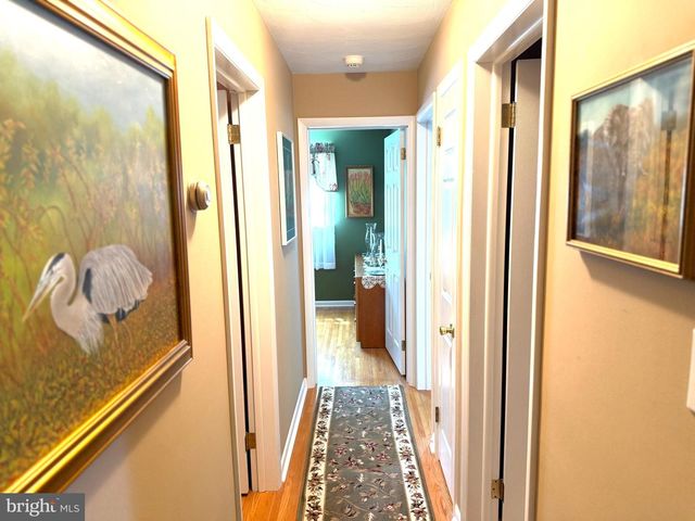 31 S WEST AVENUE, Shiremanstown, PA 17011
