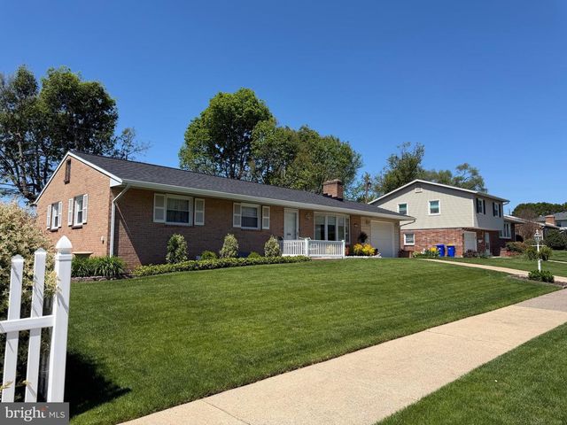 31 S WEST AVENUE, Shiremanstown, PA 17011