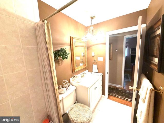 31 S WEST AVENUE, Shiremanstown, PA 17011