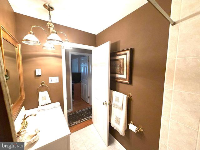 31 S WEST AVENUE, Shiremanstown, PA 17011