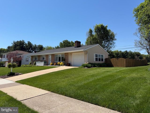 31 S WEST AVENUE, Shiremanstown, PA 17011