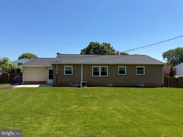31 S WEST AVENUE, Shiremanstown, PA 17011