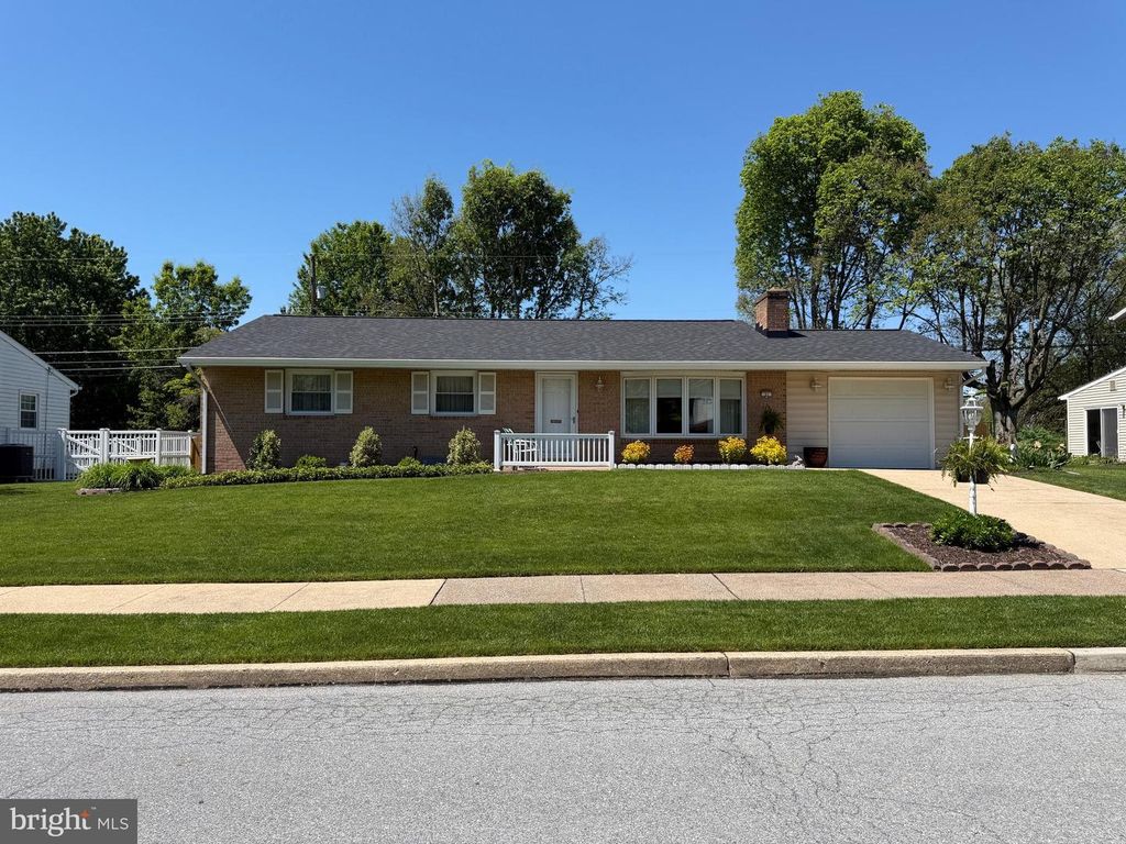31 S WEST AVENUE, Shiremanstown, PA 17011
