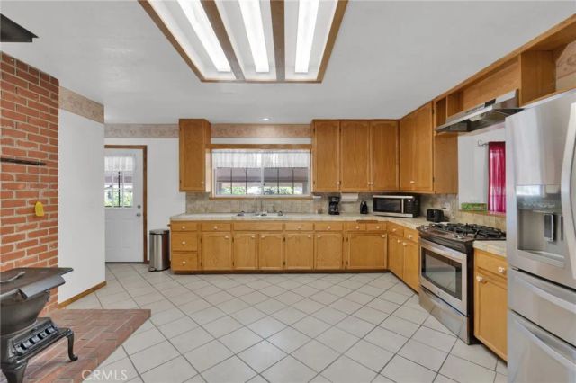 1231 Mecca Drive, Barstow, CA 92311