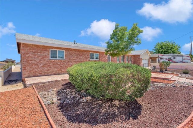 1231 Mecca Drive, Barstow, CA 92311