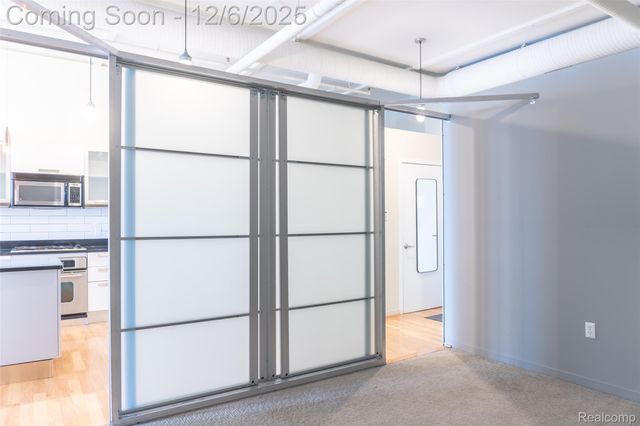 100 N Center Street 206, Royal Oak, MI 48067