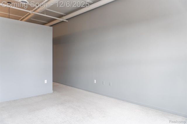 100 N Center Street 206, Royal Oak, MI 48067