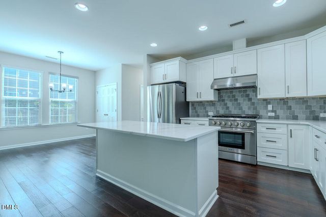1432 Palace Garden Way, Raleigh, NC 27603