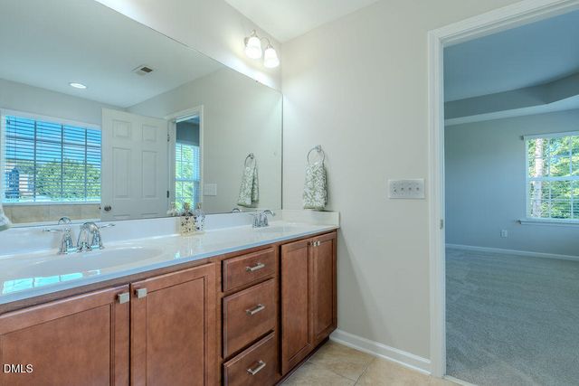 1432 Palace Garden Way, Raleigh, NC 27603