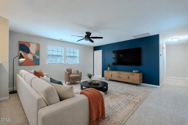 1432 Palace Garden Way, Raleigh, NC 27603