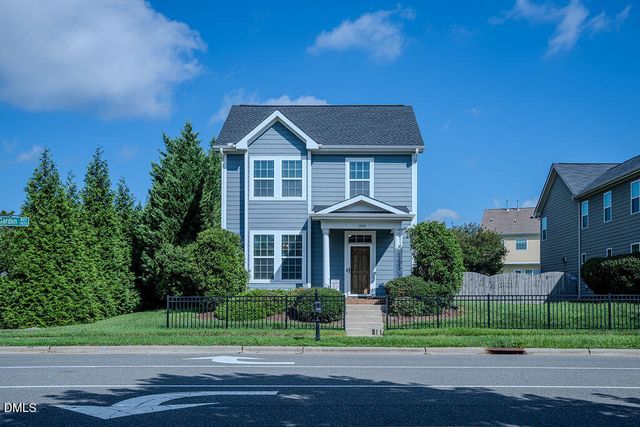 1432 Palace Garden Way, Raleigh, NC 27603