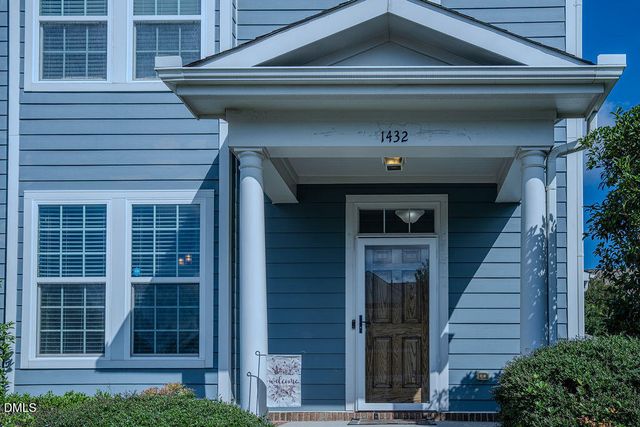 1432 Palace Garden Way, Raleigh, NC 27603