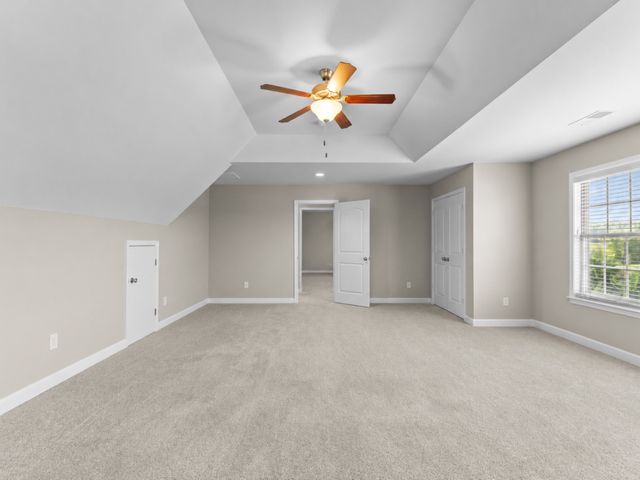 4005 Pleasant Gate Ln, Columbia, TN 38401