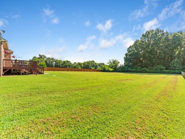 4005 Pleasant Gate Ln, Columbia, TN 38401