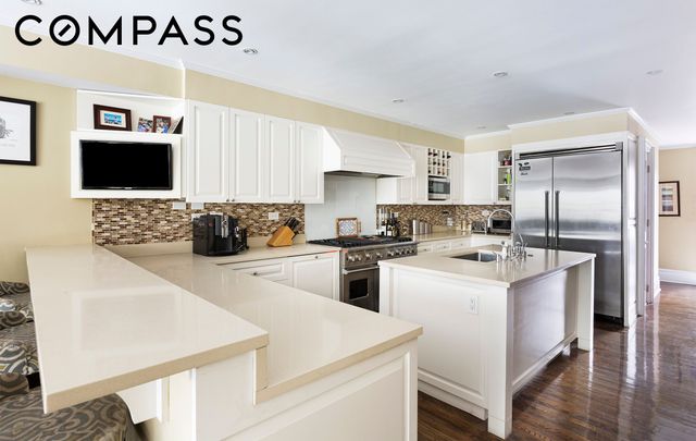 244 E 62nd Street, New York City, NY 10065