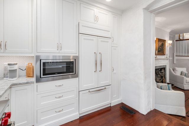 14 Queen Street, Charleston, SC 29401