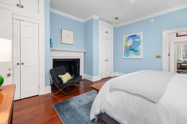 14 Queen Street, Charleston, SC 29401