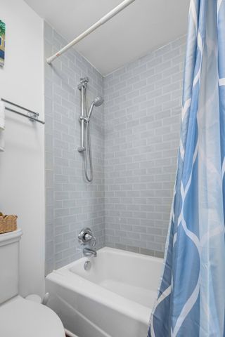 14 Queen Street, Charleston, SC 29401