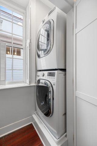 14 Queen Street, Charleston, SC 29401