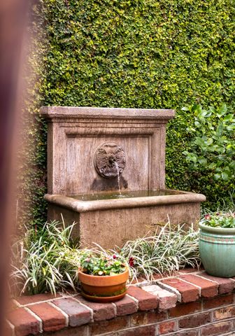 14 Queen Street, Charleston, SC 29401