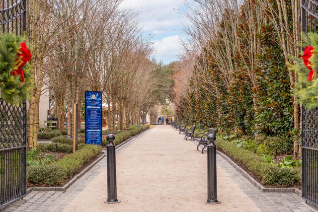 14 Queen Street, Charleston, SC 29401