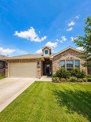 15736 Hazelhurst Lane, Fort Worth, TX 76247