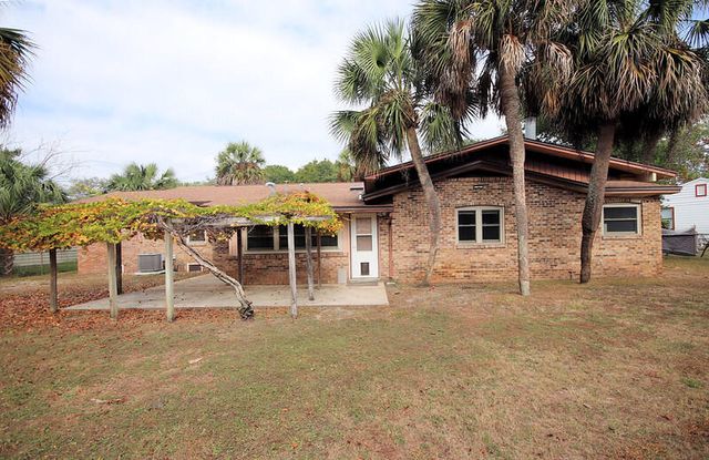 310 NE Stacy Circle, Fort Walton Beach, FL 32548