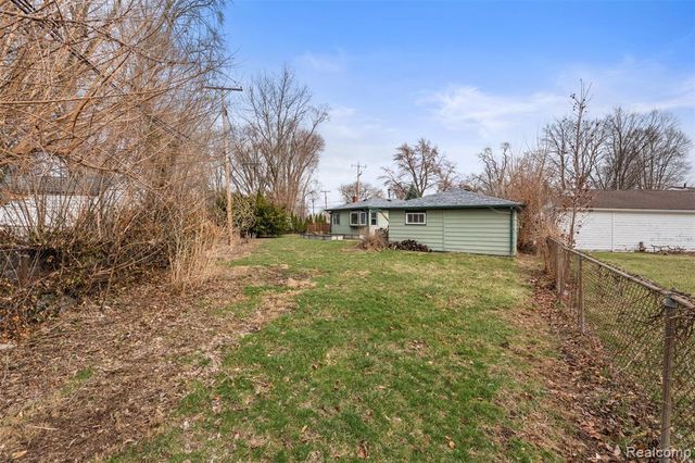 9261 Brady Court, Redford, MI 48239