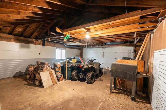 9261 Brady Court, Redford, MI 48239