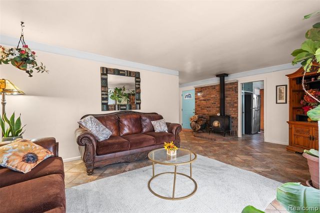 9261 Brady Court, Redford, MI 48239