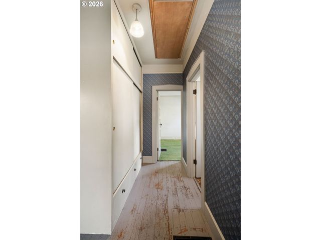 5914 Ne FLANDERS St, Portland, OR 97213