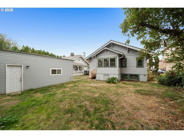 5914 Ne FLANDERS St, Portland, OR 97213
