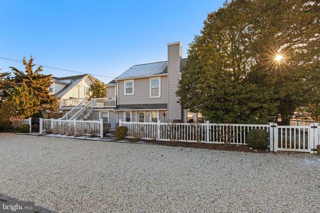 1718 N CENTRAL AVE, Surf City, NJ 08008